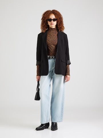 T-shirt 'Telia' Lala Berlin en marron