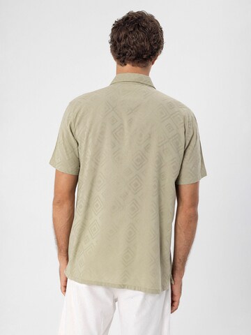 Coupe regular Chemise Antioch en vert