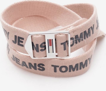 Tommy Jeans Gürtel L in Pink: predná strana