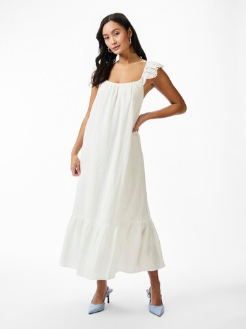 YAS Kleid 'YASLOULOU' in Weiß