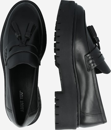 ABOUT YOU - Zapatillas 'Alessia' en negro