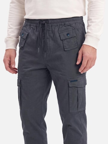 M.O.D MIRACLE OF DENIM Slimfit Gargohousut värissä harmaa
