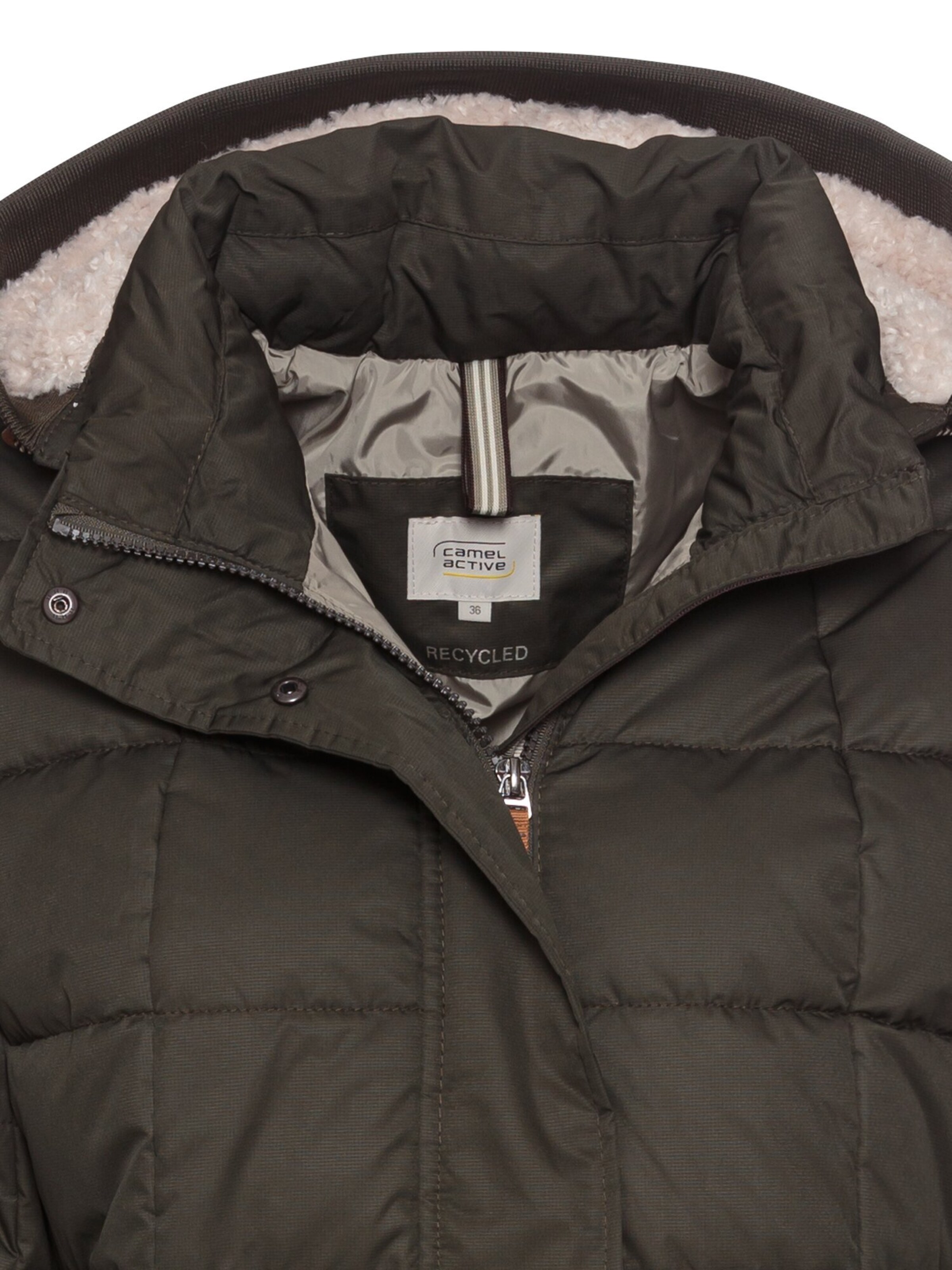 CAMEL ACTIVE Gesteppte Jacke mit abnehmbarer Kapuze in Grün