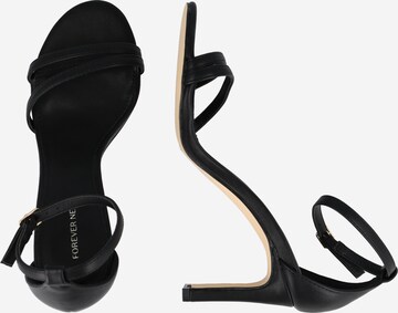 Forever New Páskové sandály 'Nina' – černá