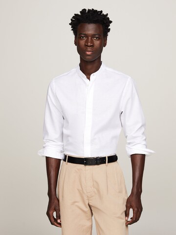 TOMMY HILFIGER Regular fit Button Up Shirt in White: front