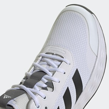 Chaussure de sport 'Own the Game 2.0' ADIDAS SPORTSWEAR en blanc