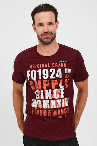 FQ1924 T-Shirt 'WERNO' in Rot: predná strana