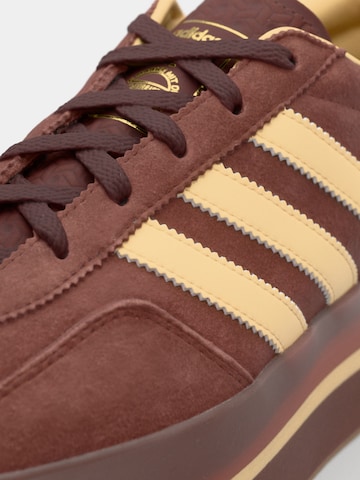 ADIDAS ORIGINALS Platform trainers 'GAZELLE STACK' in Brown