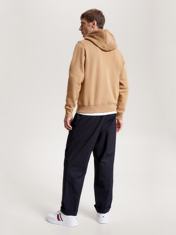 TOMMY HILFIGER Regular Fit Sweatshirt in Braun