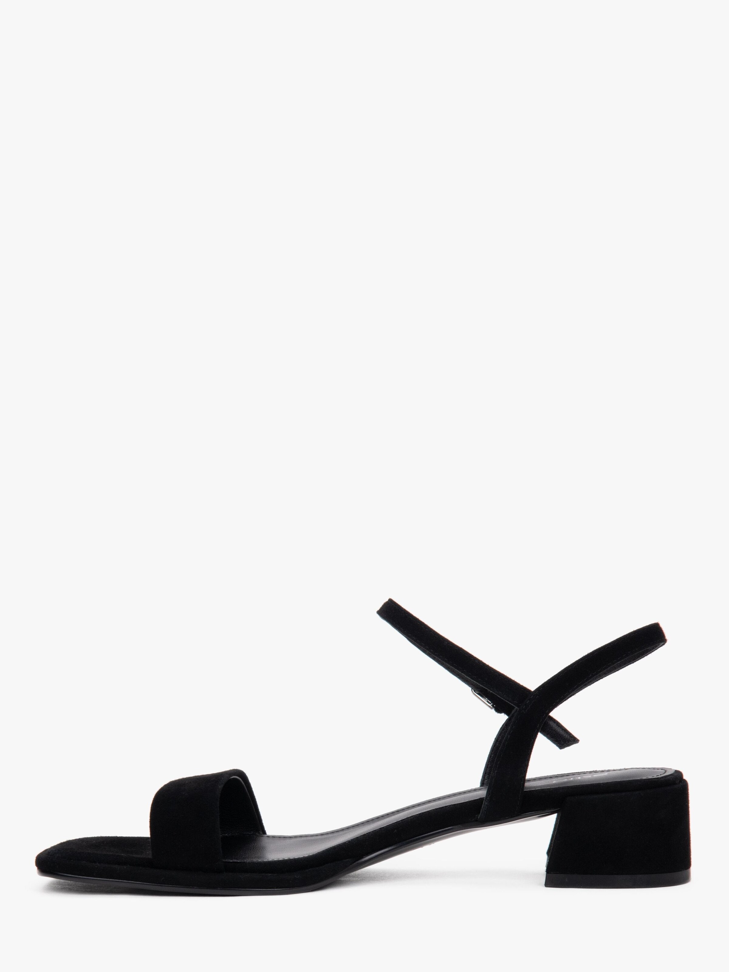 Estro Sandal '203-24110-35' i svart