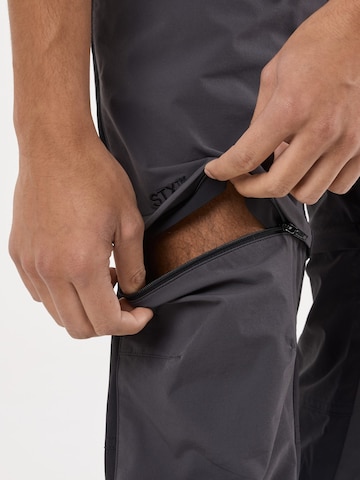 SWEDEMOUNT Regular Outdoorhose 'Lofoten'‌‌‌‌‌‌ in Grau