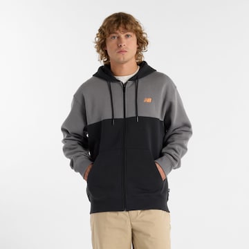 Veste de survêtement new balance en noir : devant