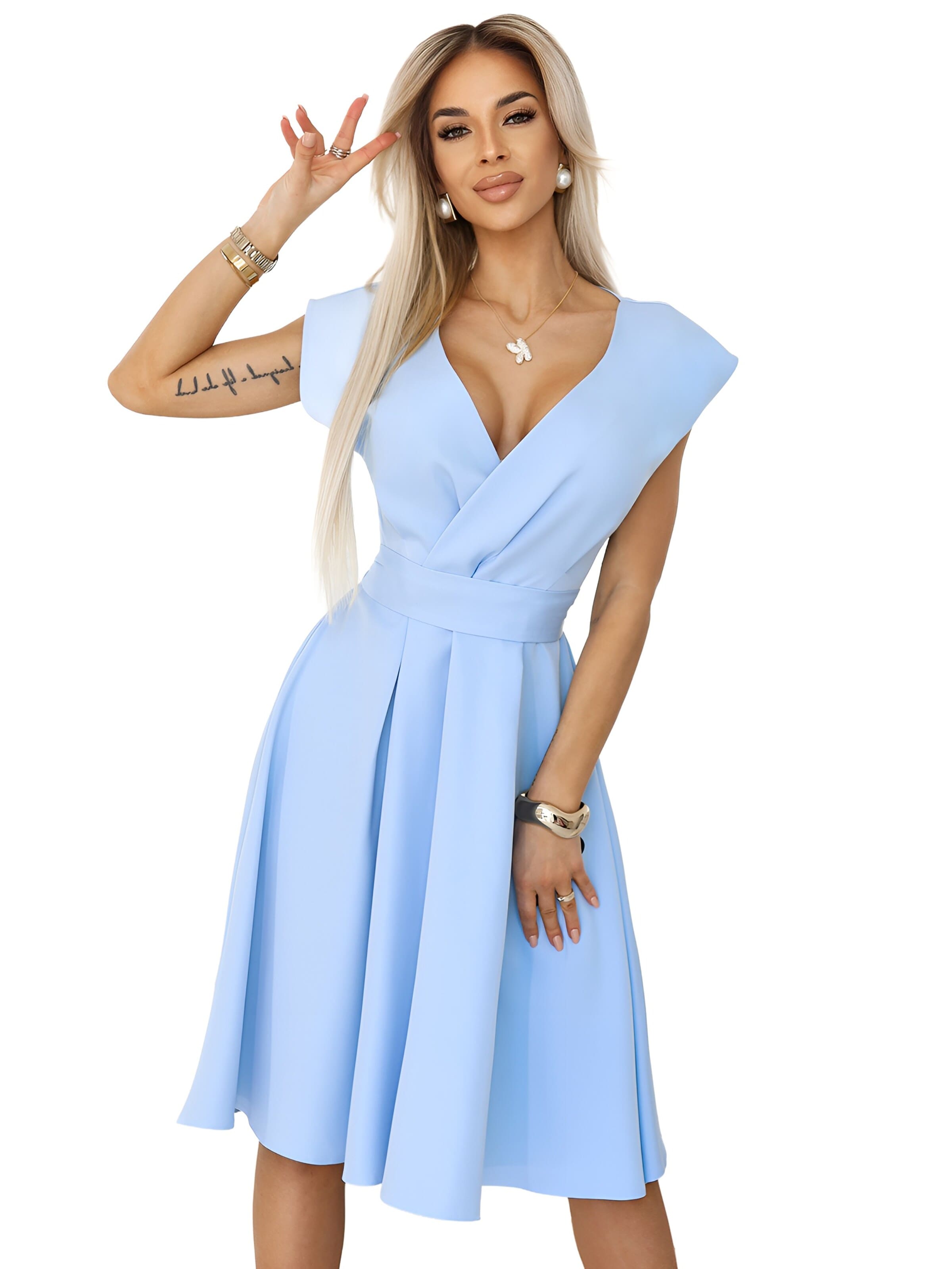 amorubi.com Dress in Blue: front