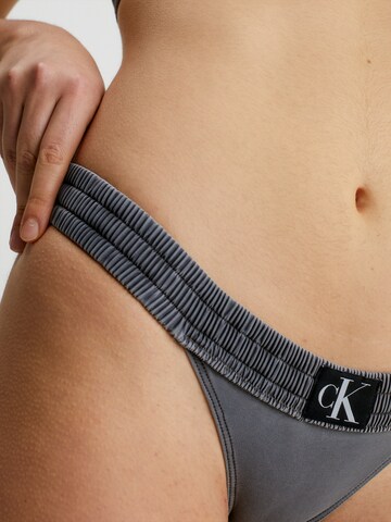 Calvin Klein Swimwear - Braga de bikini en negro