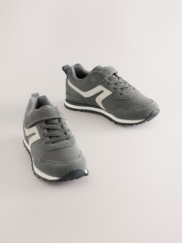 Next Sportcipő - szürke