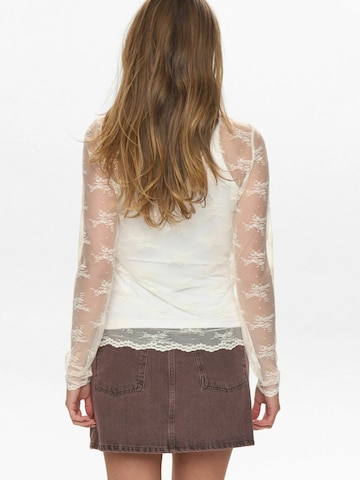 NÜMPH Tričko 'NUNATALIA' – bílá