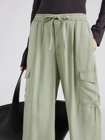 Wide leg Pantaloni cu buzunare 'KASEME' de la LTB pe verde