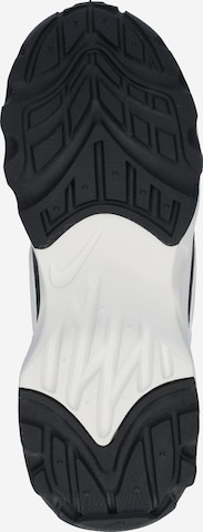 Nike Sportswear Низкие кроссовки 'TC 7900' в Серый
