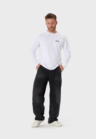 Oldskull Langarmshirt in Weiß