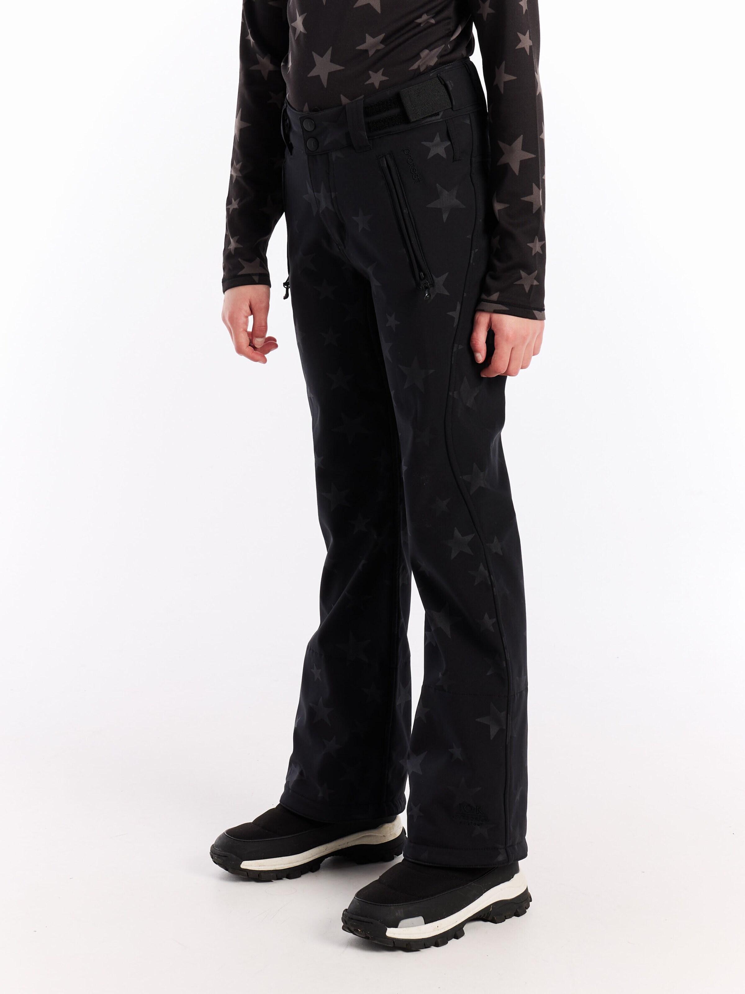 PROTEST Slim fit Sports trousers 'PRTClassys JR' in Black