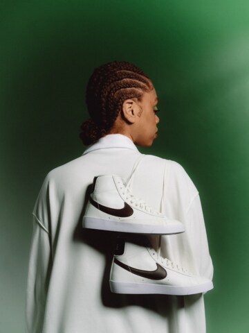 Maglietta 'Essential' di Nike Sportswear in beige