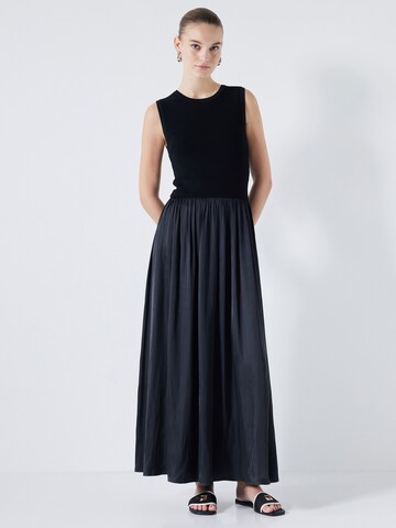 Ipekyol Dress in Black: front