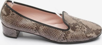 PRETTY BALLERINAS Flats & Loafers in 41 in Brown: front