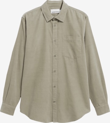 ARMEDANGELS Comfort fit Button Up Shirt in Green: front