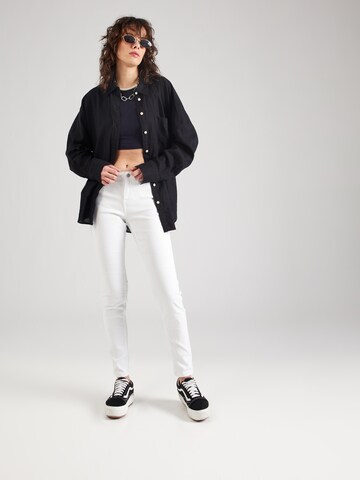 Noisy may Slimfit Jeans 'BILLIE' i vit