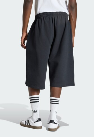 ADIDAS ORIGINALS - Loosefit Pantalón 'Trefoil Essentials ' en negro