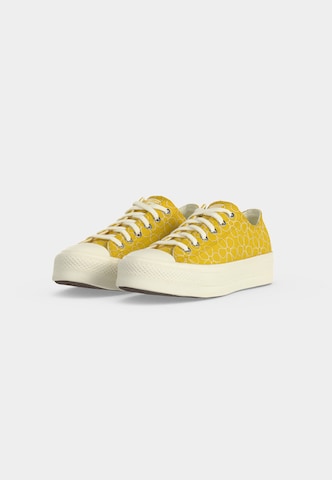CONVERSE Rövid szárú sportcipők 'CHUCK TAYLOR ALL STAR LIFT' - sárga
