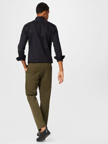 Regular Pantalon 'Patrick' Les Deux en vert