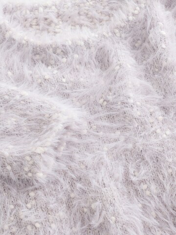 Next Pullover in Grau