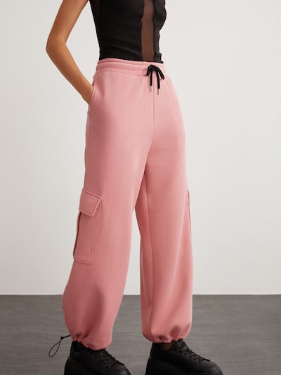 Grimelange Pantalon cargo en rose, Vue avec produit