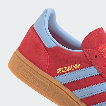 ADIDAS ORIGINALS Низкие кроссовки 'Handball Spezial' в Красный