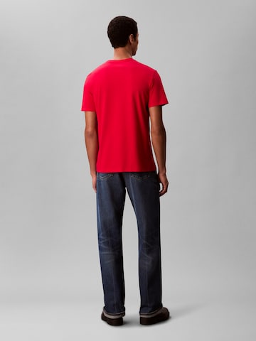 T-Shirt Calvin Klein Jeans en rouge