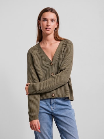 Cardigan PIECES en vert : devant