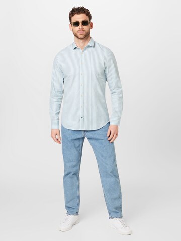 COLOURS & SONS جينز مضبوط قميص بلون أزرق