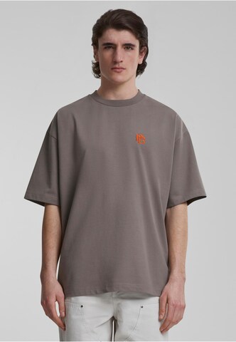 Prohibited T-Shirt in Grau