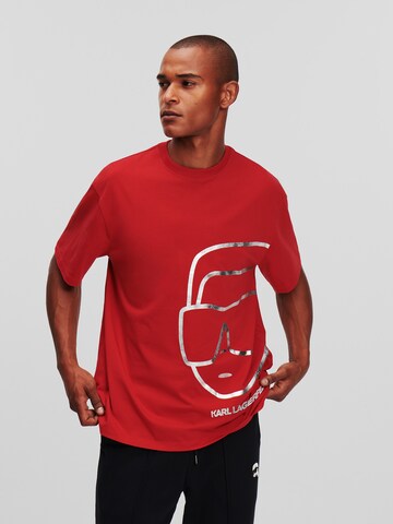 Tricou ' Ikonik' de la Karl Lagerfeld pe roșu: față