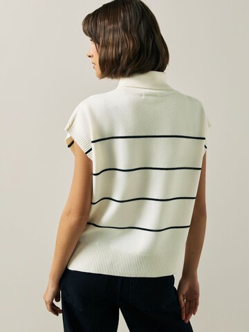 Next Свитер в Белый