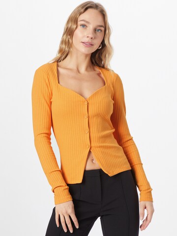 Gina Tricot Gebreid vest in Oranje: voorkant