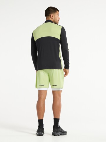 A-Game - Top deportivo en negro