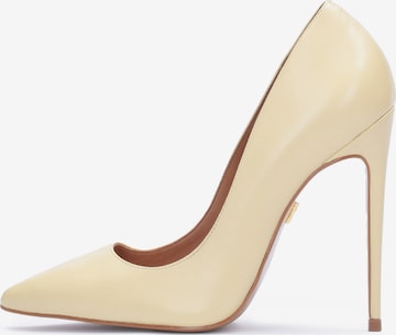 Kazar Pumps in Yellow: front