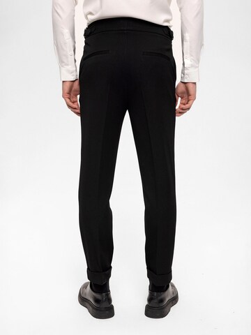 Antioch Regular Trousers with creases in Black