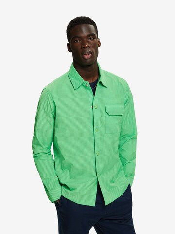 Coupe regular Chemise ESPRIT en vert : devant