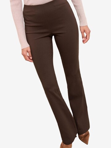 Friends Like These Leggings in Brown: front