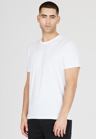 Cruz Performance Shirt 'Highmore' in White: front