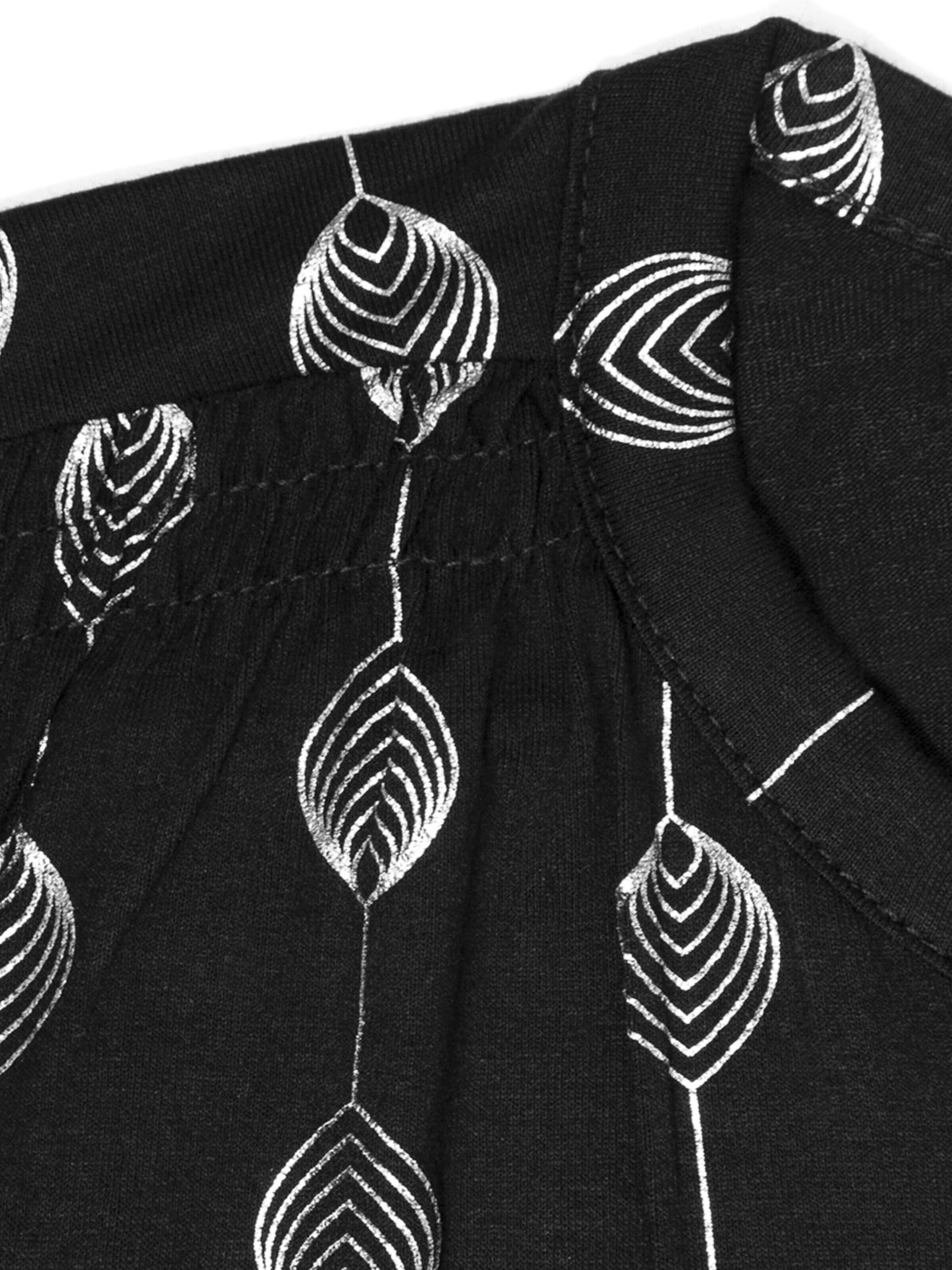 Shape Of You Blouse in Zwart