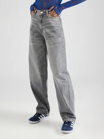 WEEKDAY Wide leg Jeans 'Rail' i grå: framsida
